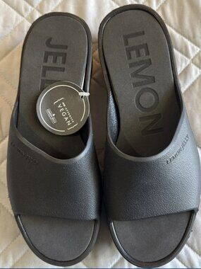 Lemon Jelly Women’s Sunny Sandals Black Platform Slide Size 37 or 6.5US NEW
